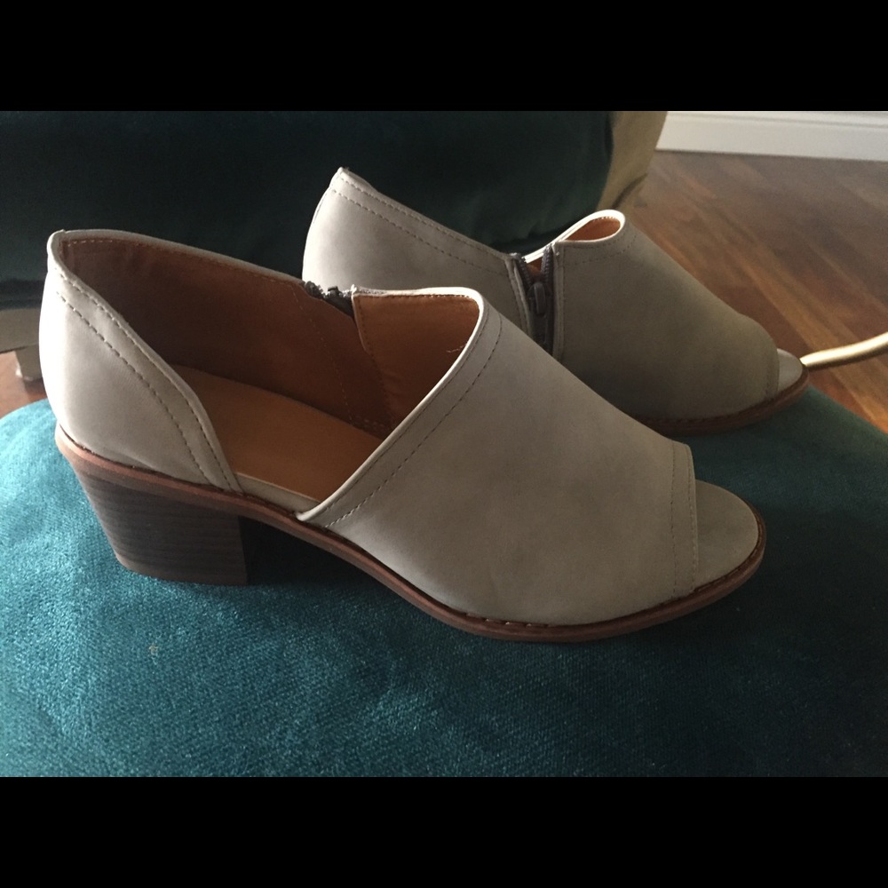 Brand new booties, never worn. Super cute.